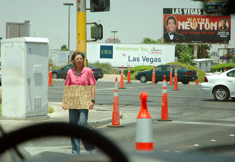 Las Vegas clears homeless ahead of Democrat Debate